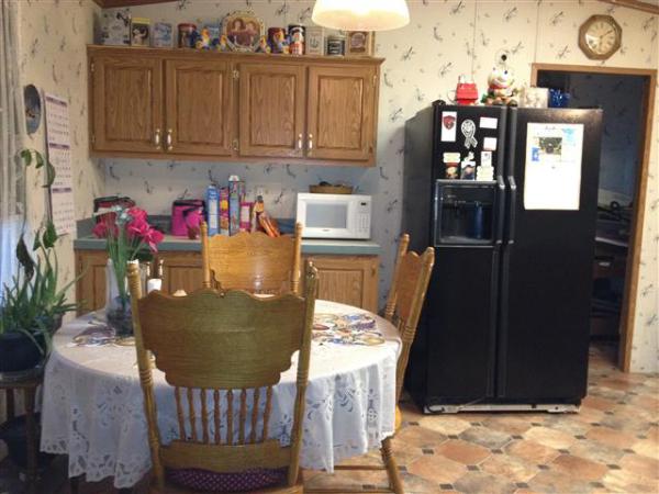 411 Barnard Ct.