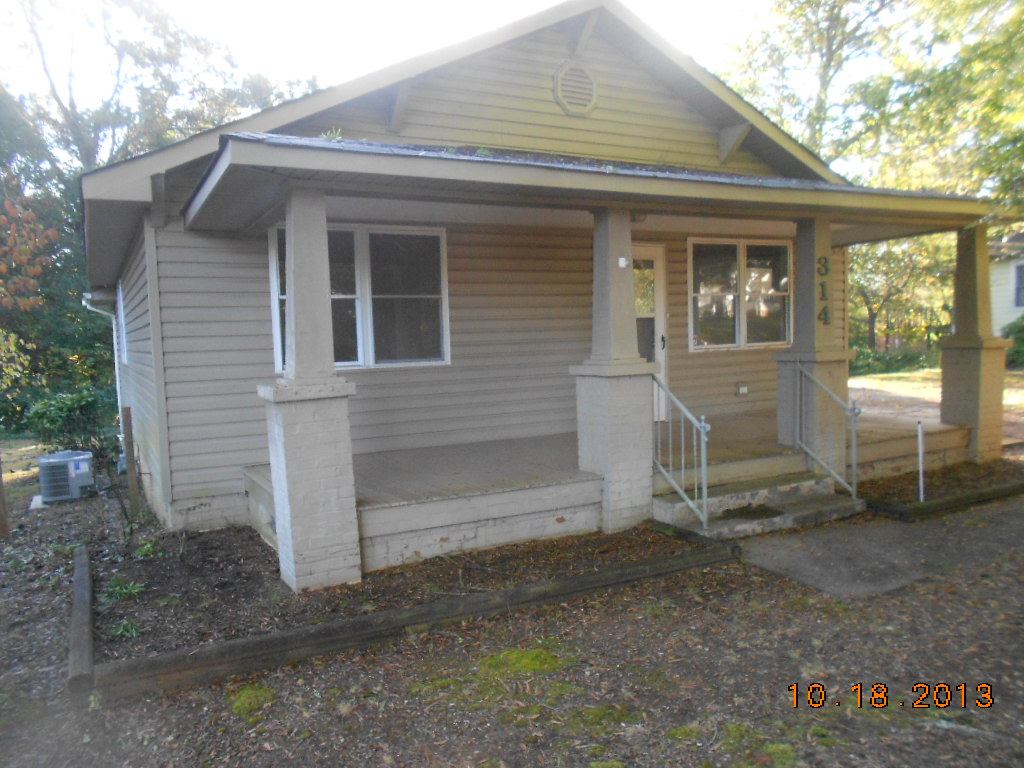 314 North Lackey St