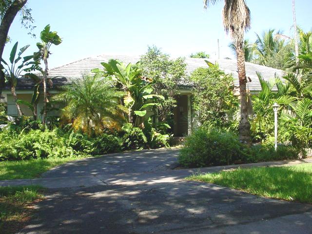 5230 Alhambra Cir