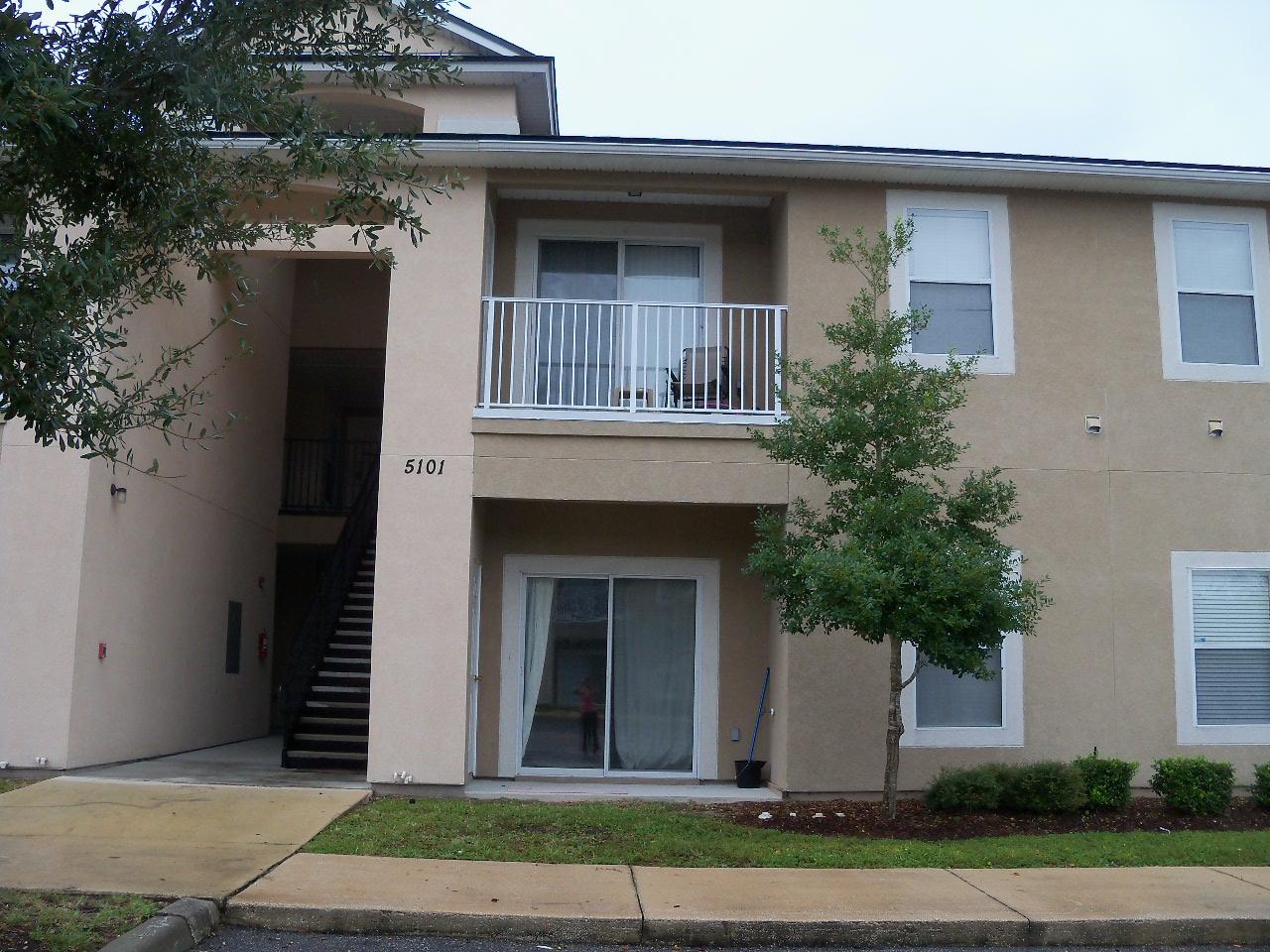 5101 Playpen Dr Unit 14