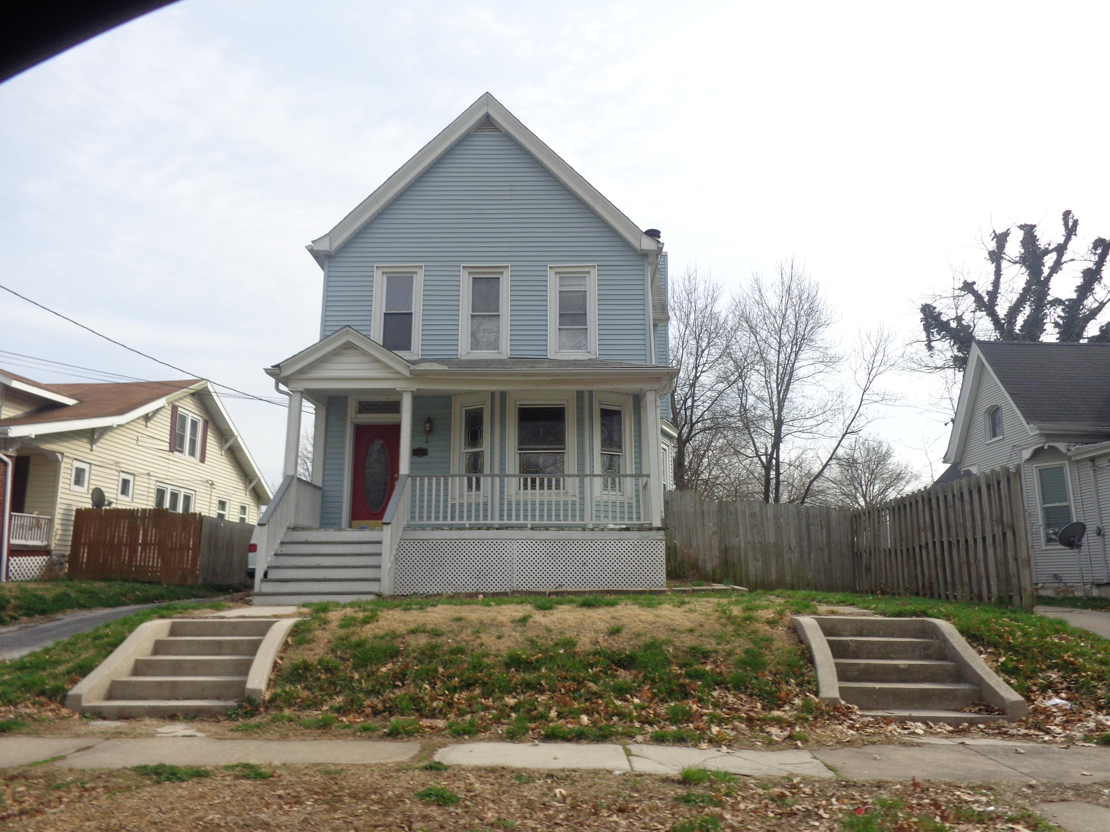 2441 Sanford Avenue