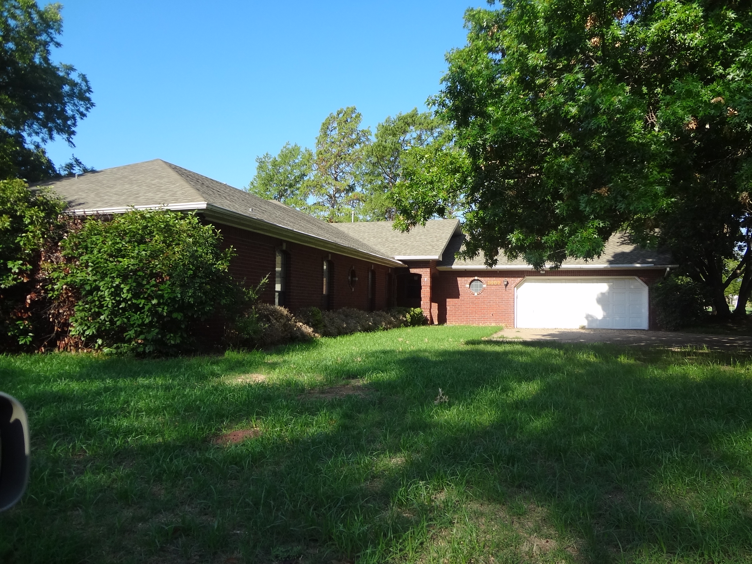 1601 Carol Ln