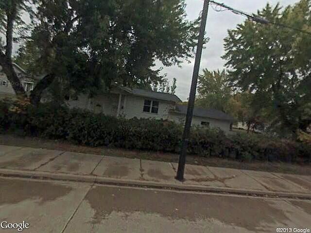 Brown St