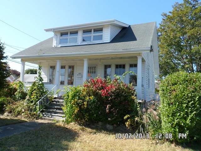 293 Rockdale Ave
