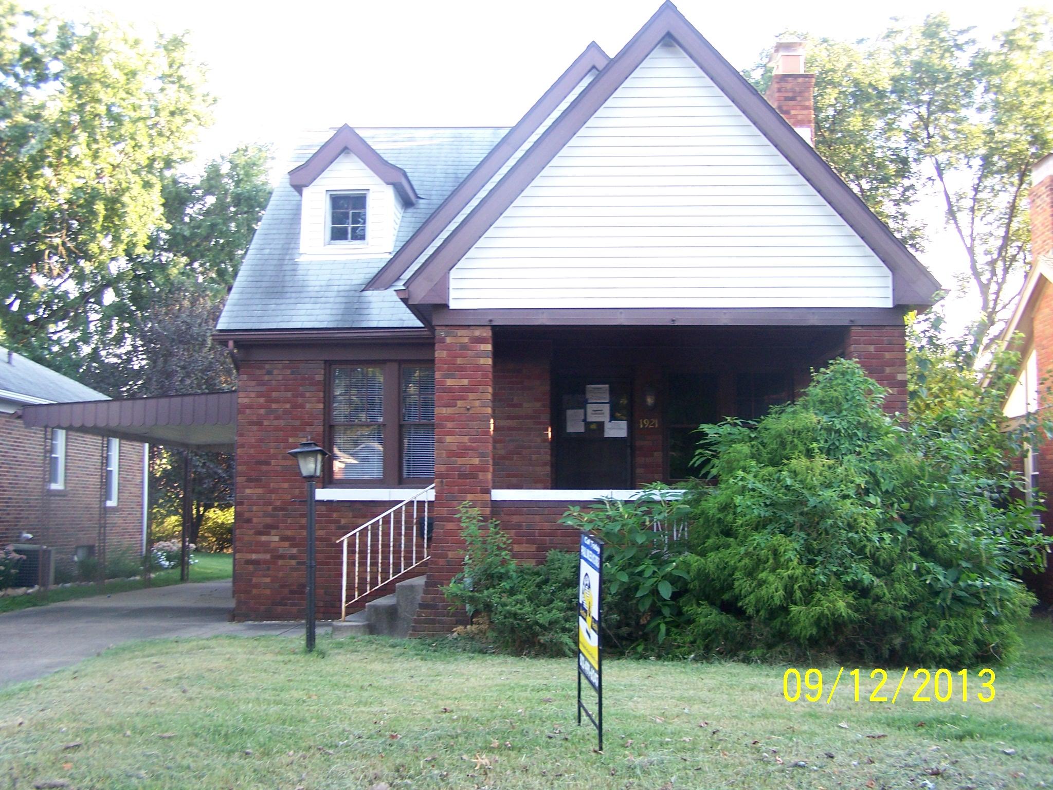1921 East Gum Street
