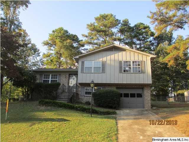 5138 Darlene Dr