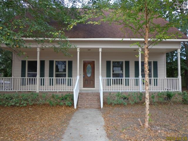 242 Chisolm Cir
