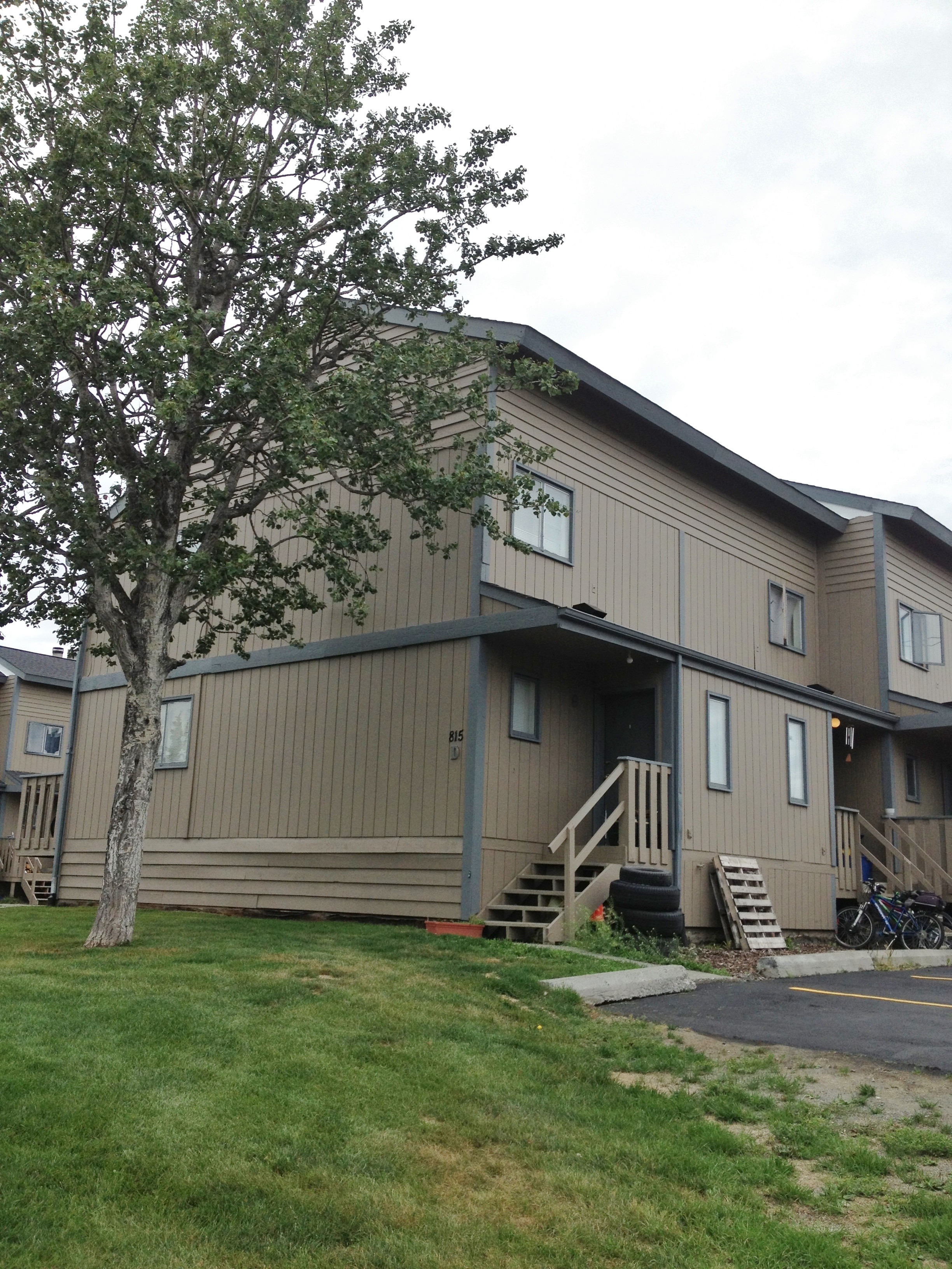 815 Auk Street D-6