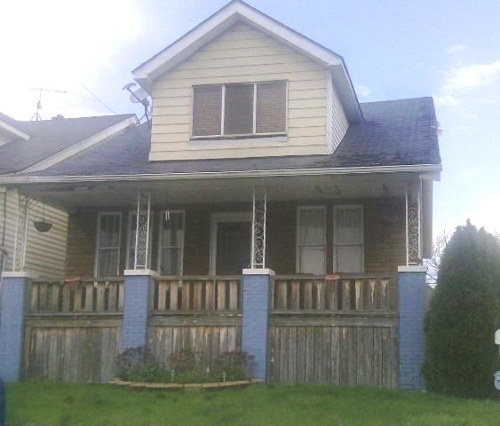 5087 Fredro St
