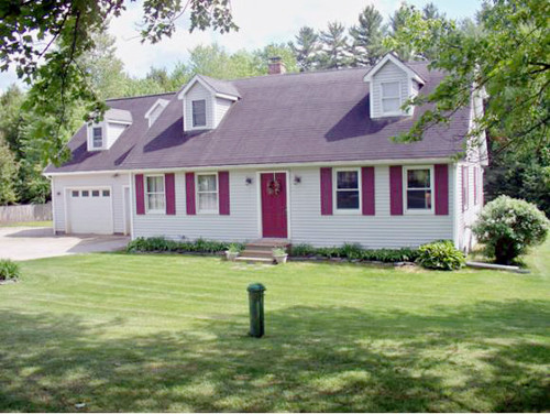 196 Meadowcrest Drive