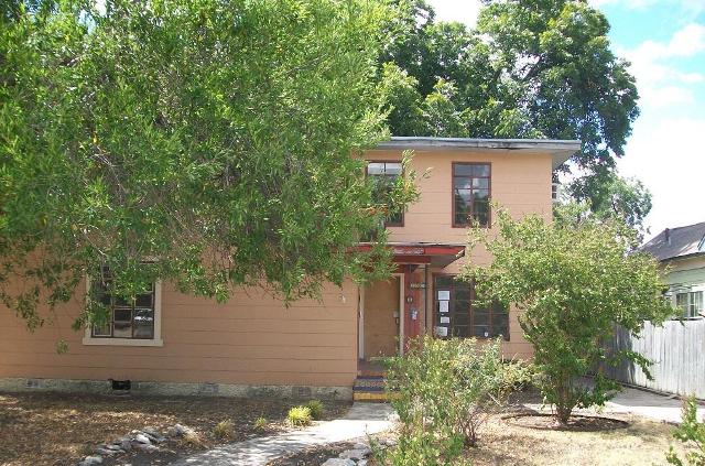 1808 W Magnolia Ave
