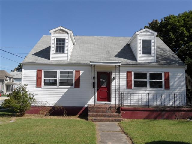 200 E Center St