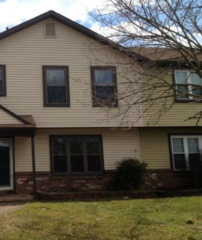 37 Greenwich Dr