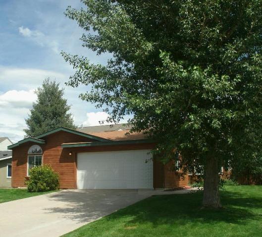 108 Pinon St