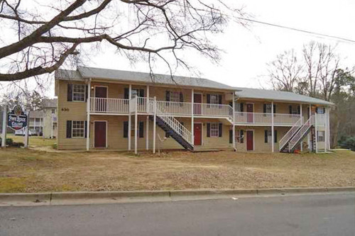 640 Greenview Drive