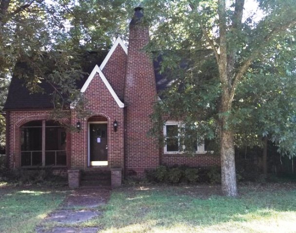 143 Hamilton Ave