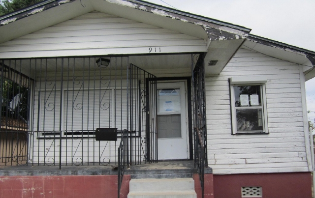 911 Cook Street