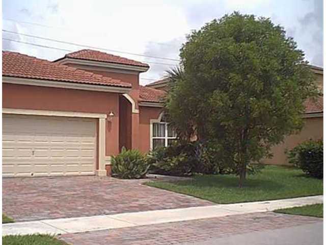 1222 SE 16 AV