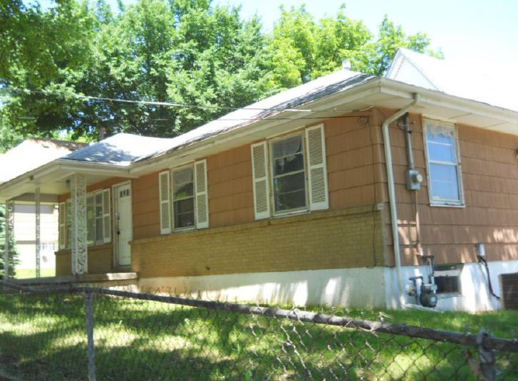 5114 Smart Ave
