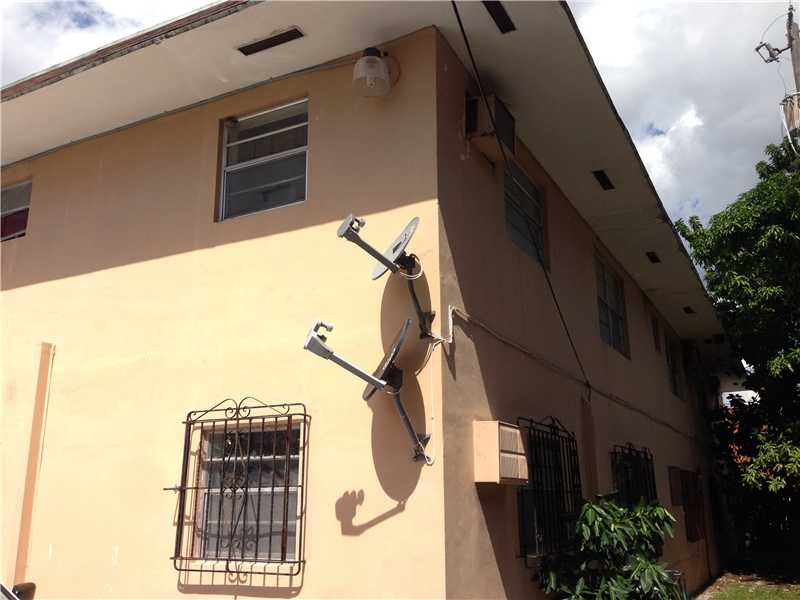 818 NW 4 ST # 3