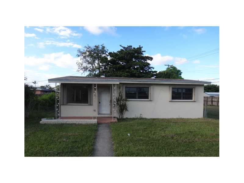 3045 NW 84 TE