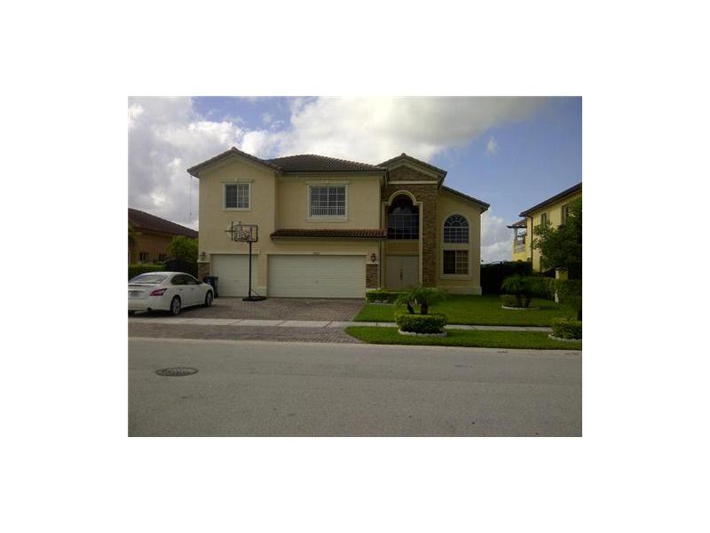 15252 SW 11 ST