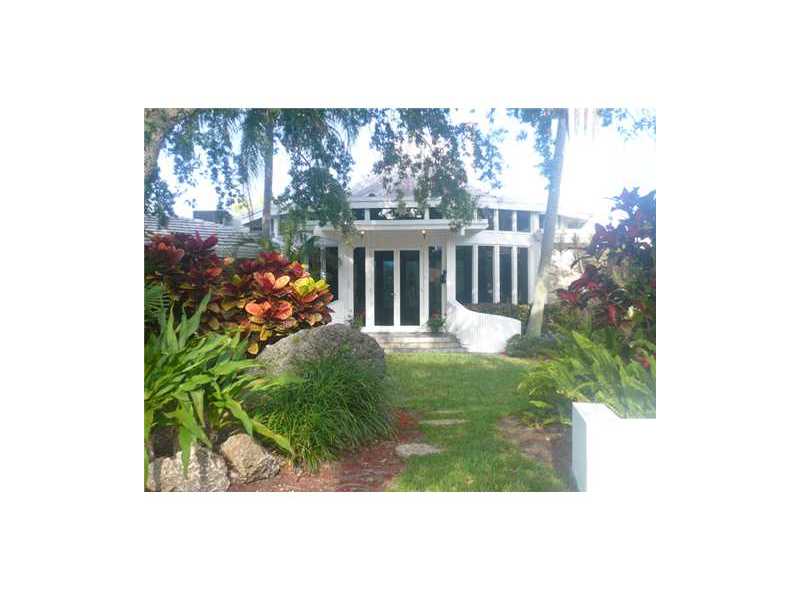 13300 SW 69 AV
