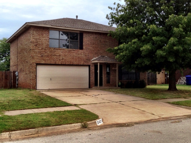 2421 Glen Oaks Driv