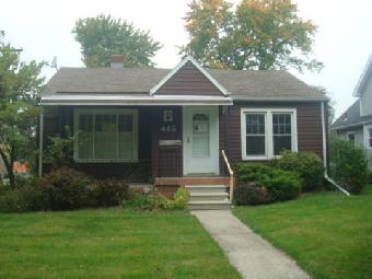 445 W 6th St