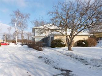 3734 W Karstens Dr