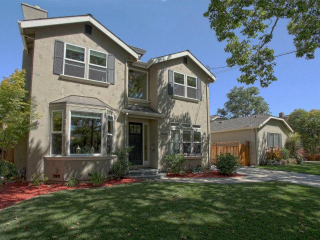 823 Willow Glen Wy