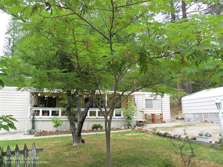 10106 Schroeder Way