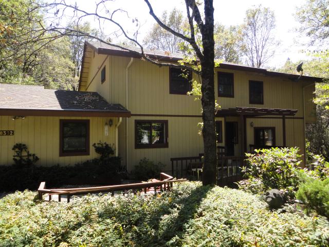18332 Lawrence Way