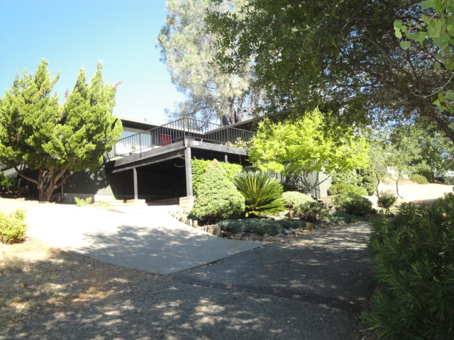 185 Apache Circle