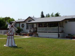 25 Nelsier Place