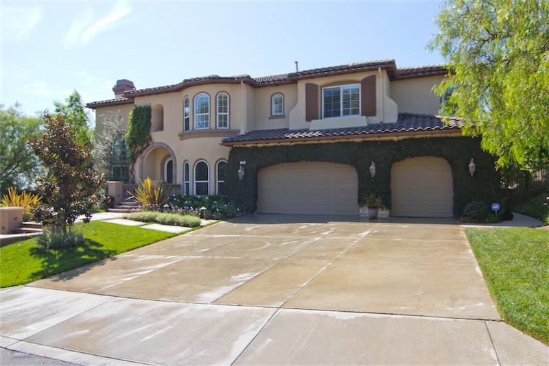 1500 Ridgemont Ct.