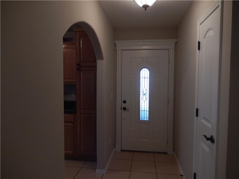 402 RYAN CT