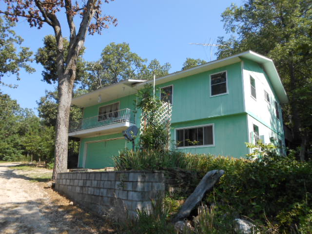 2004 Gooch Hollow Rd