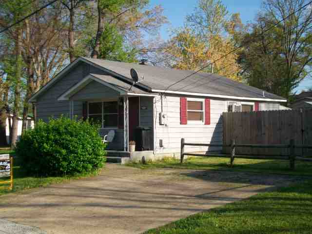 604 Girard Street