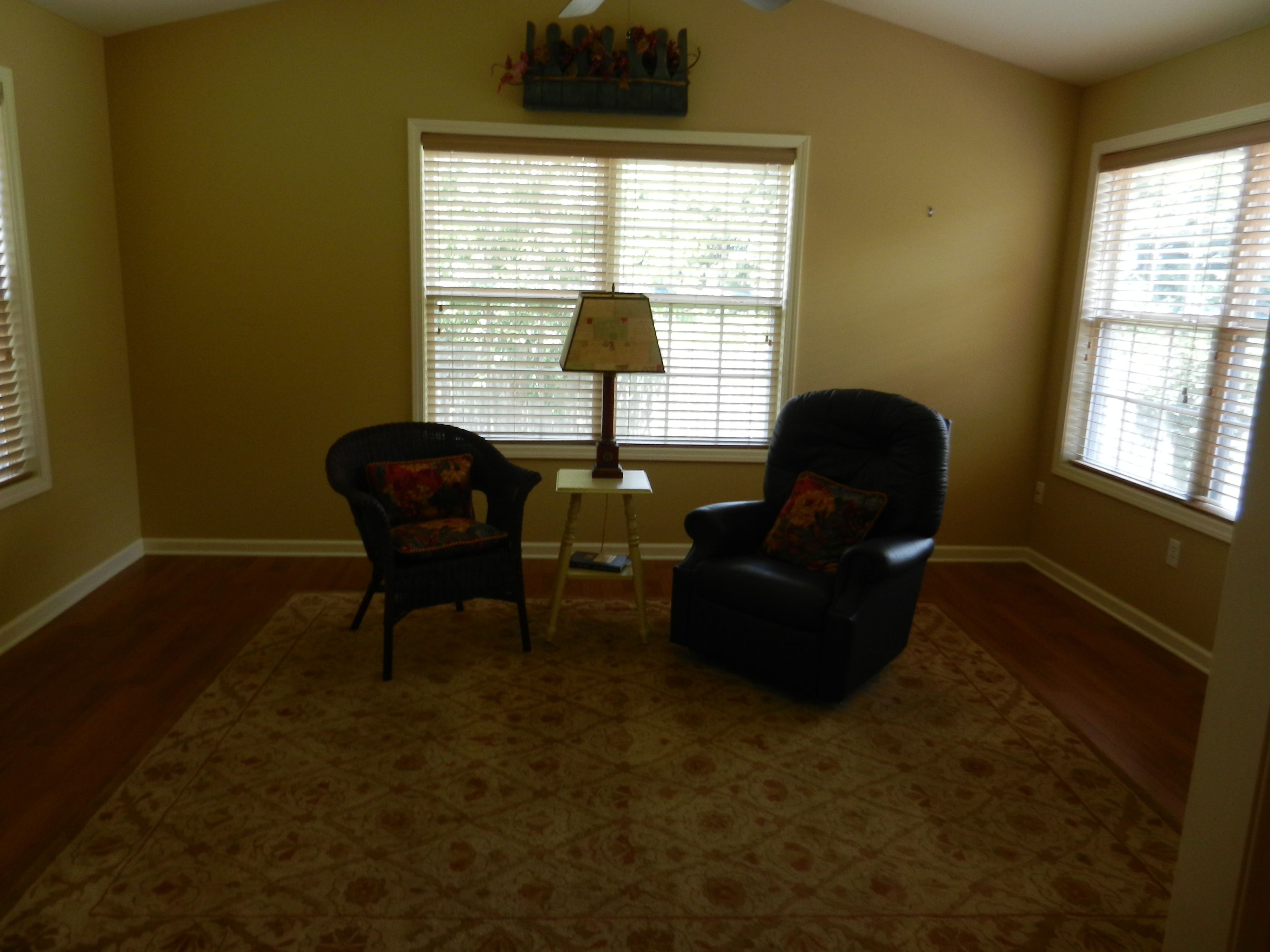 18 Enclave Circle