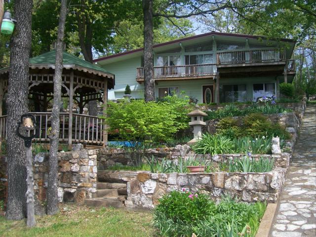 8 Winnebago Circle