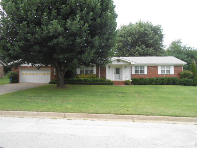 1603 Creastwood Dr.