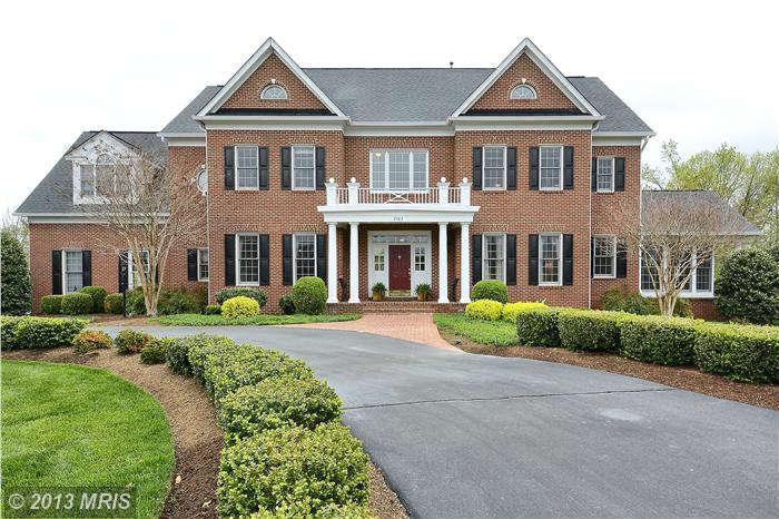 5563 SHAWBROOK COURT