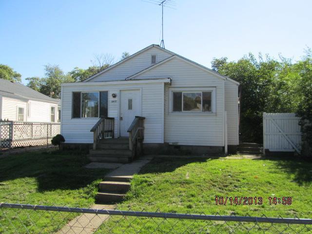 2417 E 36th Ave