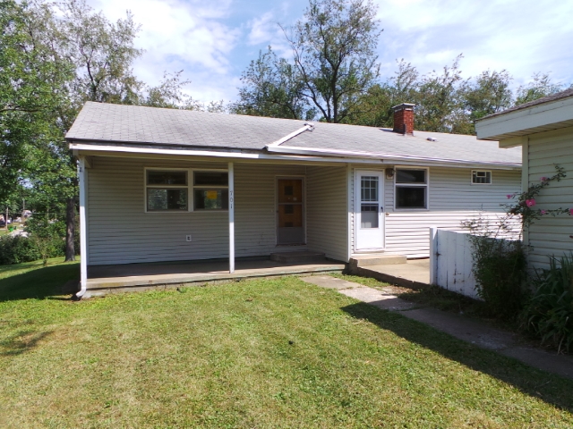 701 Circle Hill Rd SE