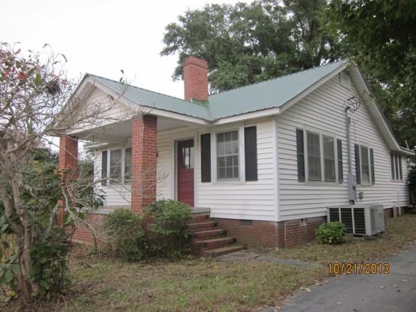 1625 Athens Hwy
