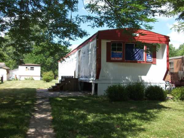 5922 W Maple