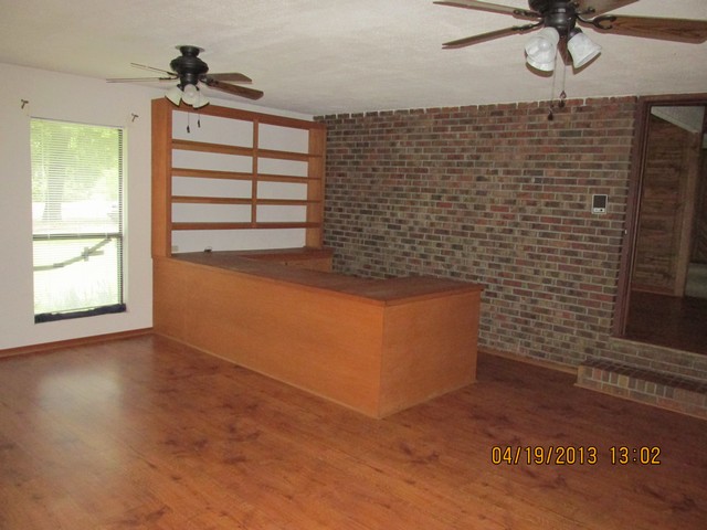 2170 County Rd 21 North
