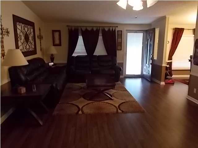 582 Goolsby Rd