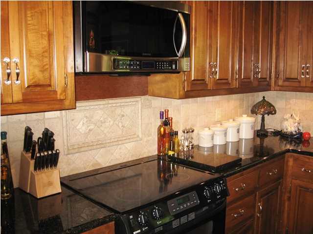 240 DOGWOOD RIDGE DR
